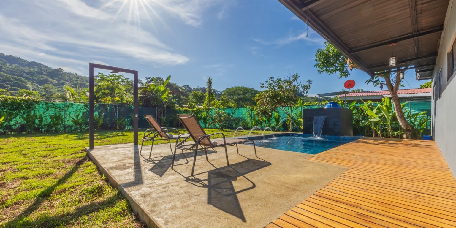Cozy 1-Bedroom Hatillo Hideaway with with Pool only a Short Drive to the Beach in Hatillo near Dominical Costa Rica Cozy 1-Bedroom Hatillo Hideaway with with Pool only a Short Drive to the Beach in Hatillo near Dominical Costa Rica