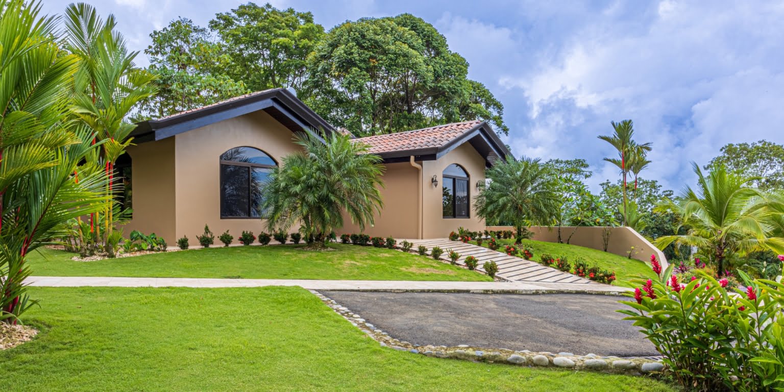 4H1A3764-HDR Extraordinary Luxury Estate with 4 Villas with Exquisite Detail & Whale’s Tail Views in Uvita Costa Rica