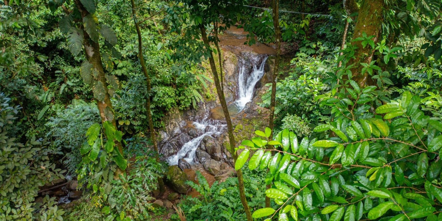 Modern 2-Bedroom Home with Beautiful Waterfall & River in Ojochal Costa Rica