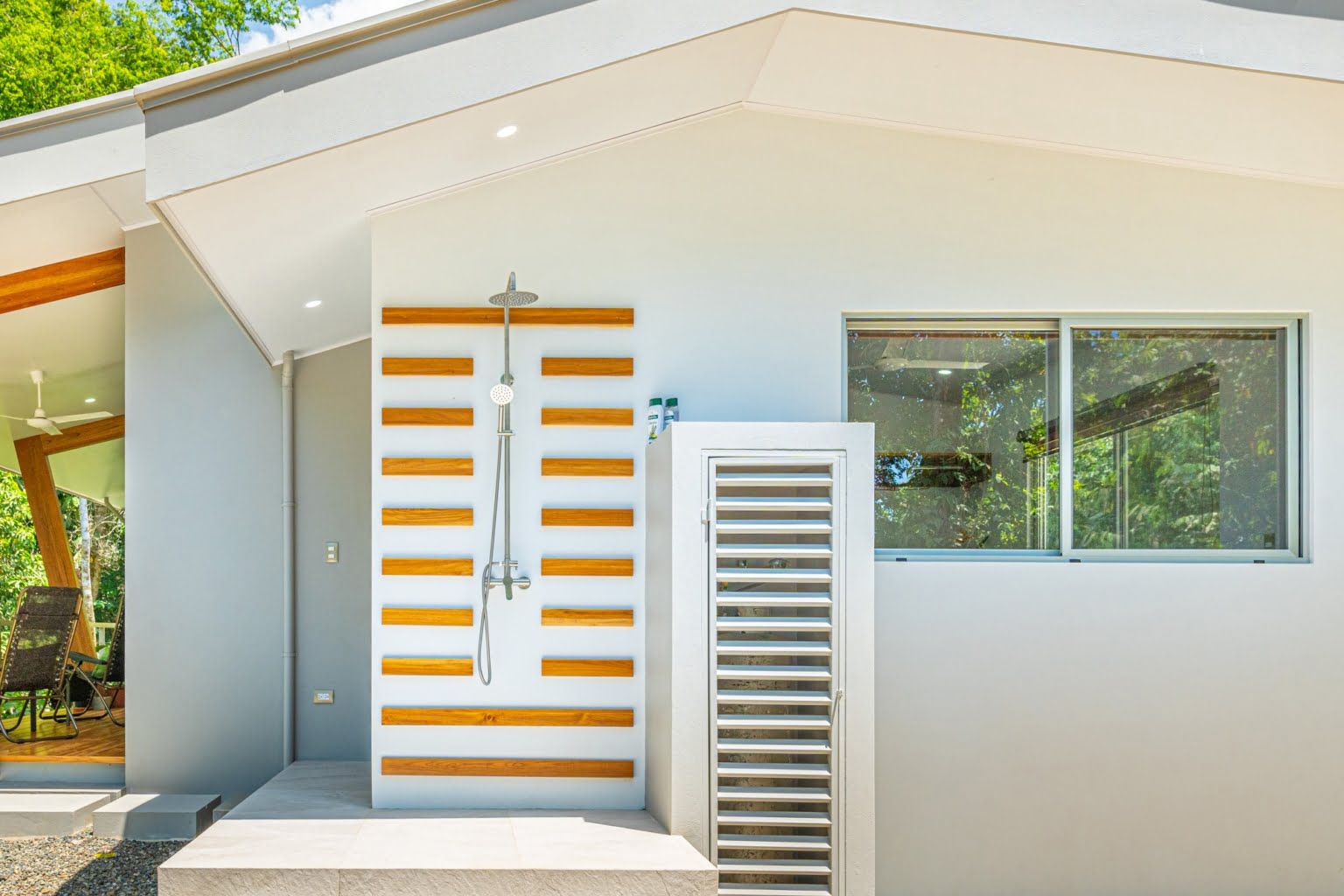 Modern 2-Bedroom Home with Beautiful Waterfall & River in Ojochal Costa Rica
