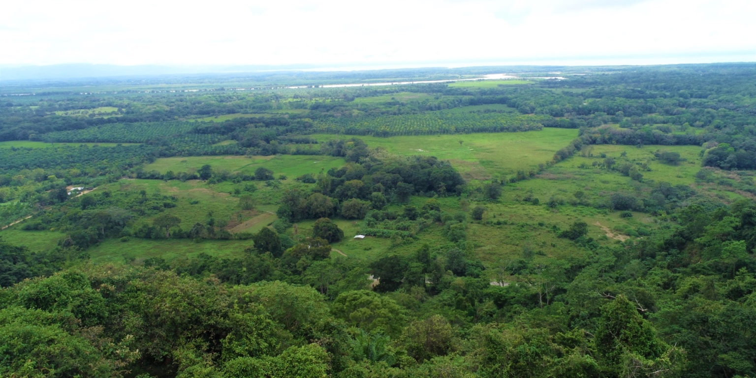 Expansive 9+ Acre Land with 360 Panoramic Views & Highway Frontage Perfect for Resort or Multiple Homes South of Ojochal Costa Rica