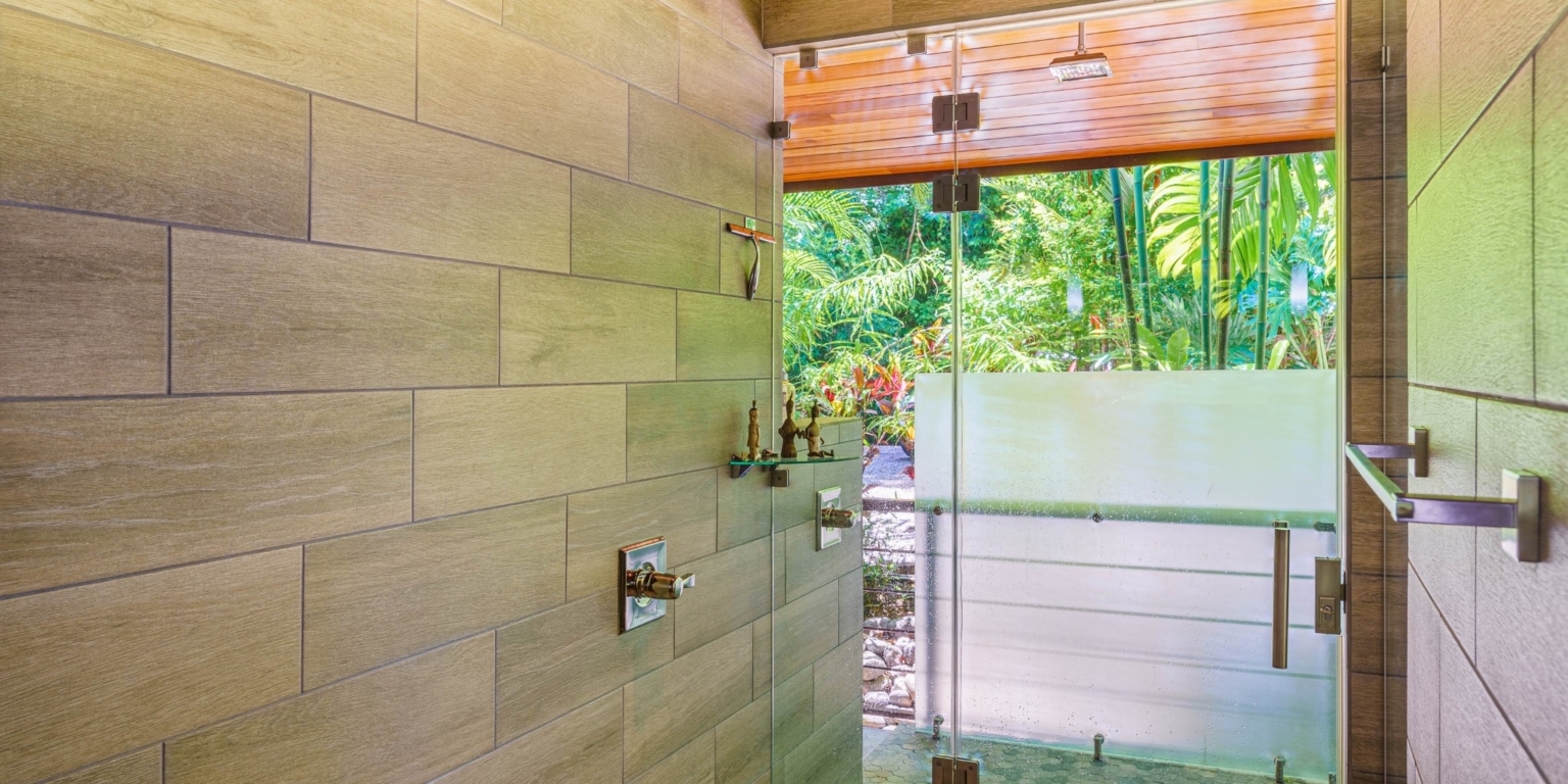 Luxury 4-Bedroom Home with Ocean View & Incredible Jungle Surroundings in Tropical Elegance above Uvita Costa Rica