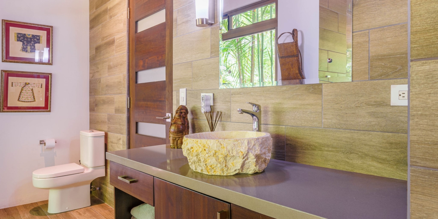 Luxury 4-Bedroom Home with Ocean View & Incredible Jungle Surroundings in Tropical Elegance above Uvita Costa Rica