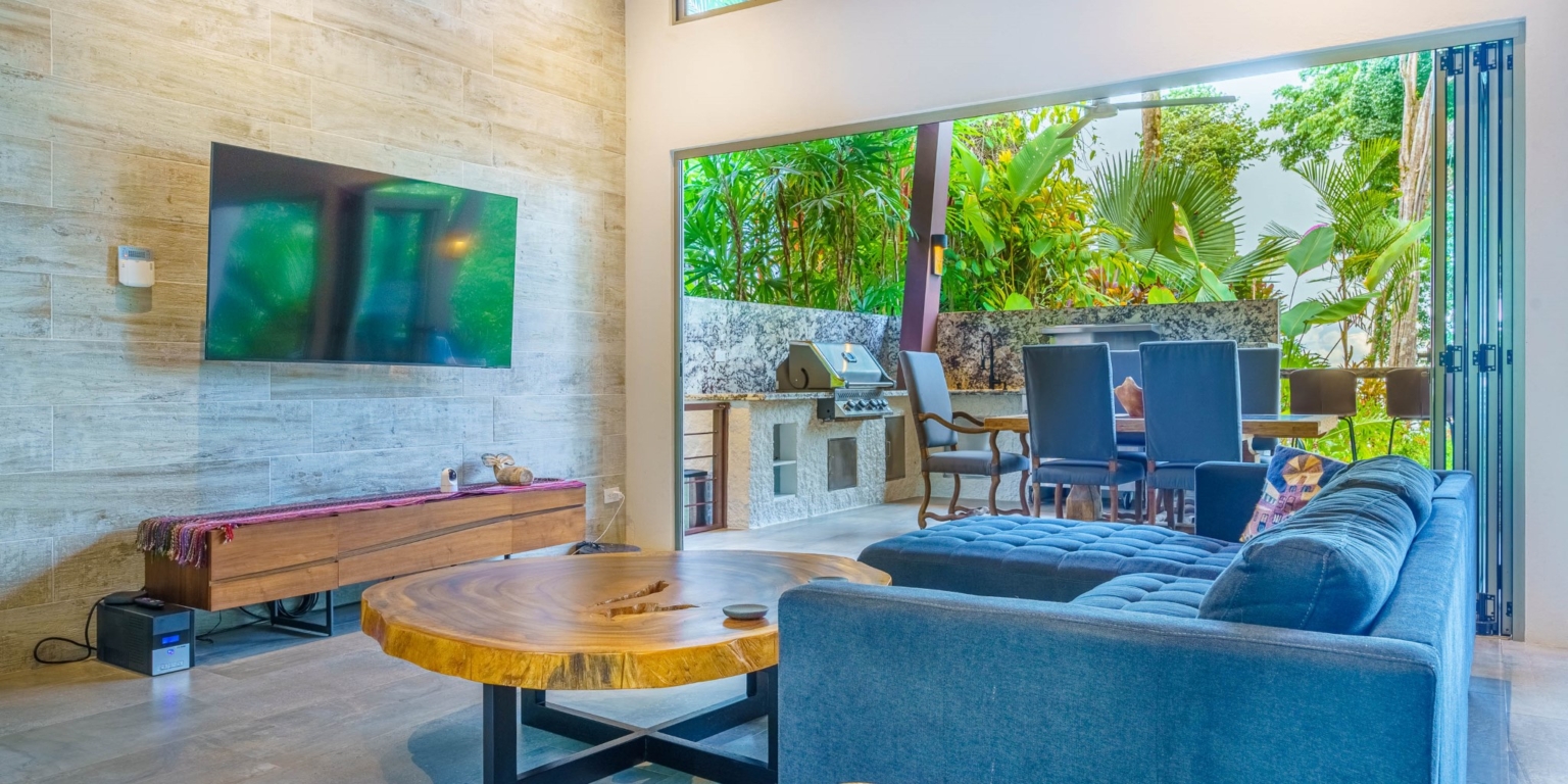 Luxury 4-Bedroom Home with Ocean View & Incredible Jungle Surroundings in Tropical Elegance above Uvita Costa Rica