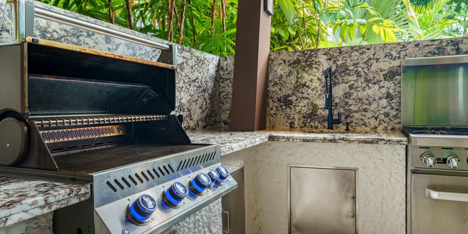 Luxury 4-Bedroom Home with Ocean View & Incredible Jungle Surroundings in Tropical Elegance above Uvita Costa Rica