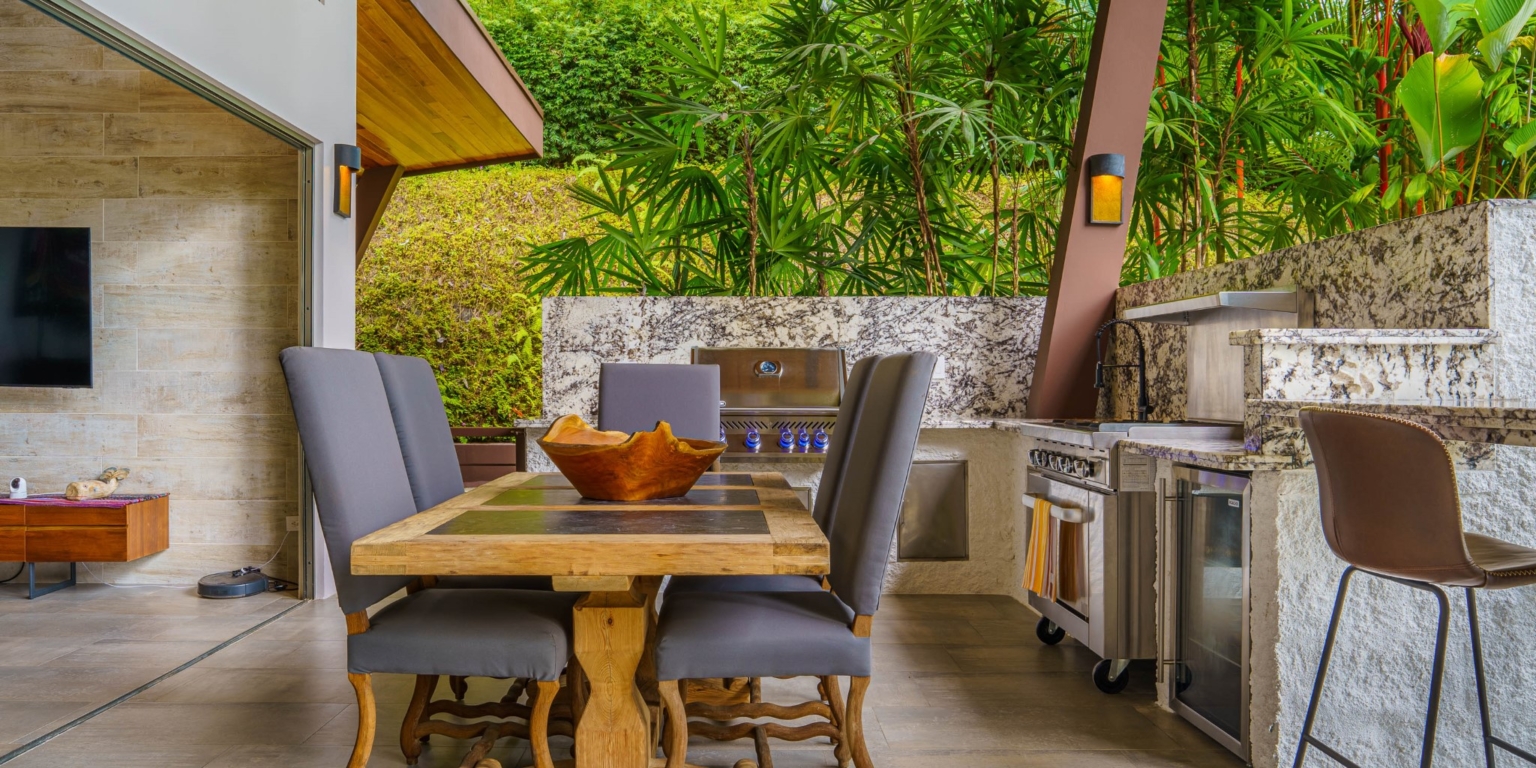Luxury 4-Bedroom Home with Ocean View & Incredible Jungle Surroundings in Tropical Elegance above Uvita Costa Rica