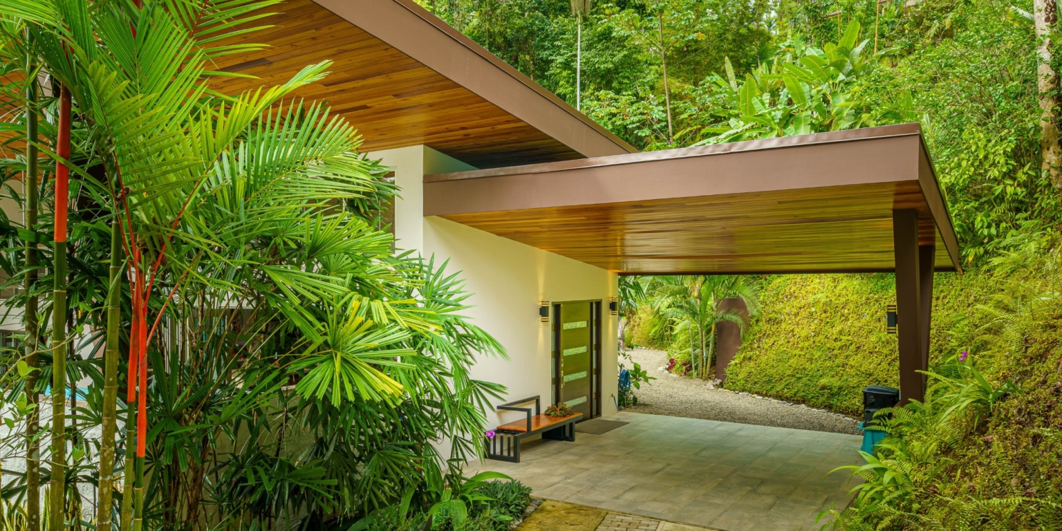 Luxury 4-Bedroom Home with Ocean View & Incredible Jungle Surroundings in Tropical Elegance above Uvita Costa Rica