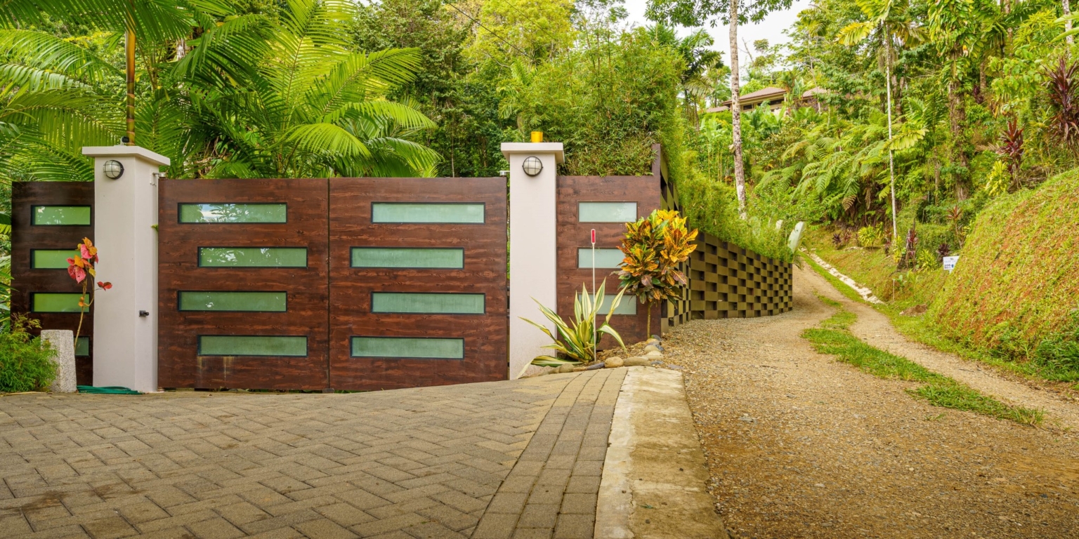 Luxury 4-Bedroom Home with Ocean View & Incredible Jungle Surroundings in Tropical Elegance above Uvita Costa Rica