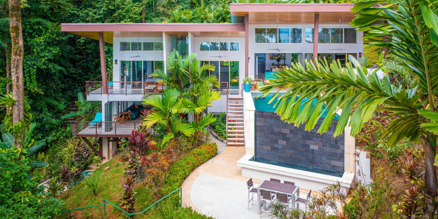 Luxury 4-Bedroom Home with Ocean View & Incredible Jungle Surroundings in Tropical Elegance above Uvita Costa Rica