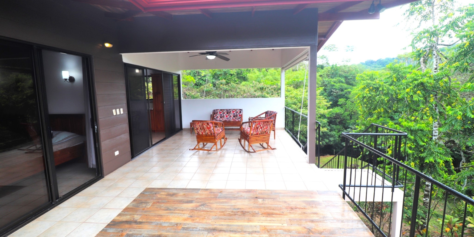 1 (22) Home with 3-Bedrooms with River Border in Easy Access Location in Ojochal Costa Rica