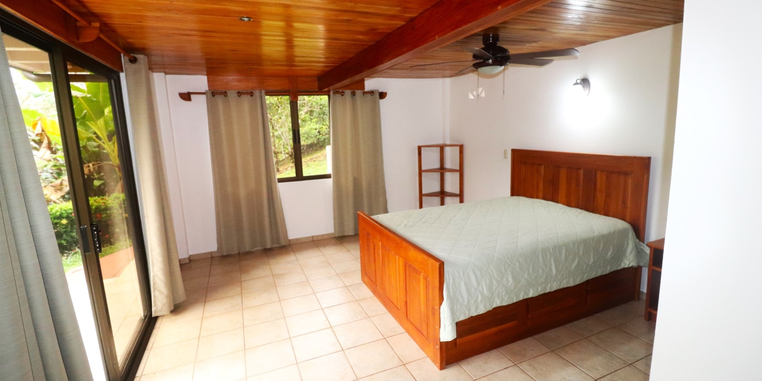 1 (16) Home with 3-Bedrooms with River Border in Easy Access Location in Ojochal Costa Rica