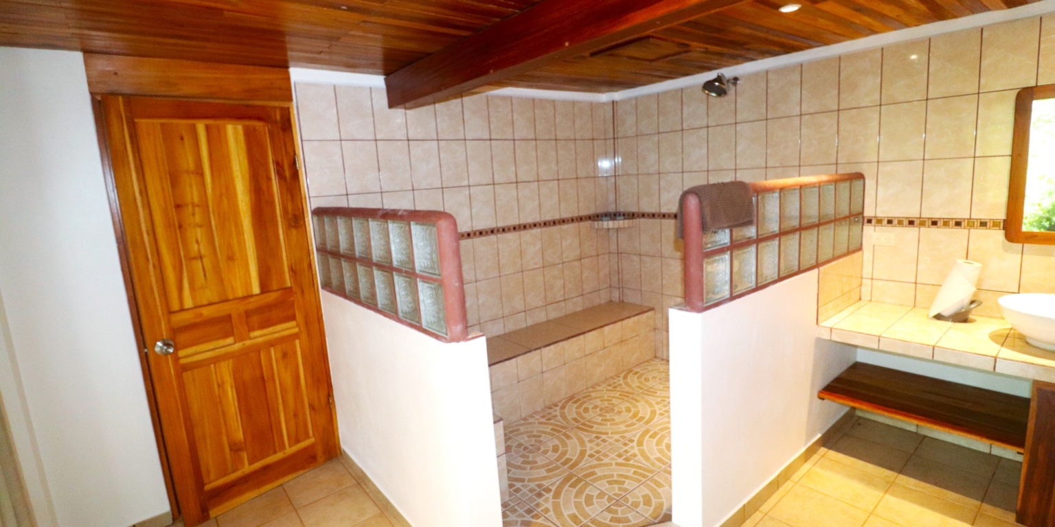 1 (14) Home with 3-Bedrooms with River Border in Easy Access Location in Ojochal Costa Rica