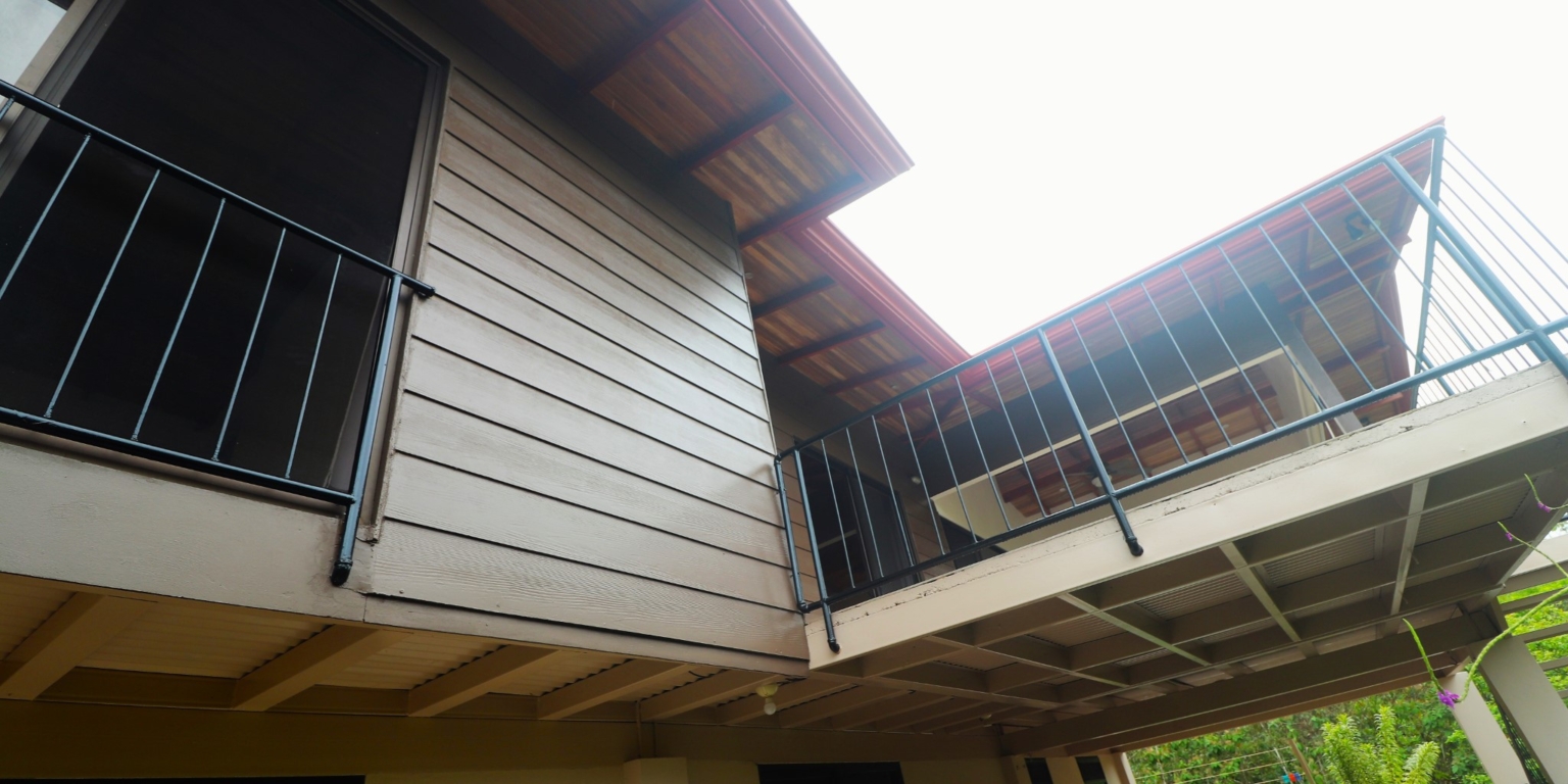 1 (13) Home with 3-Bedrooms with River Border in Easy Access Location in Ojochal Costa Rica