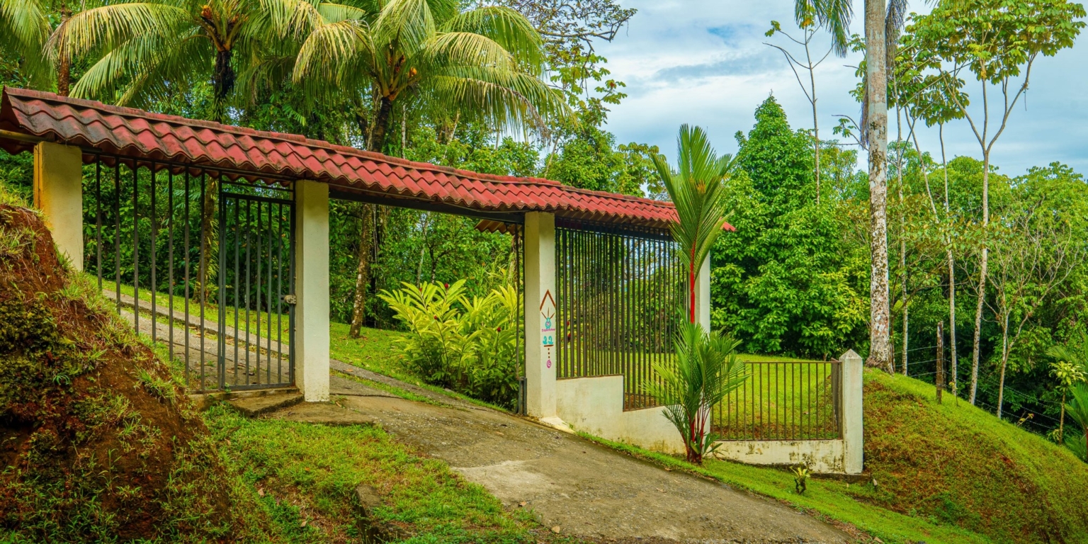 Beautiful 3-Bedroom Home with Cabin, River & Jungle on a 3 Acre Property in Tres Rios Costa Rica