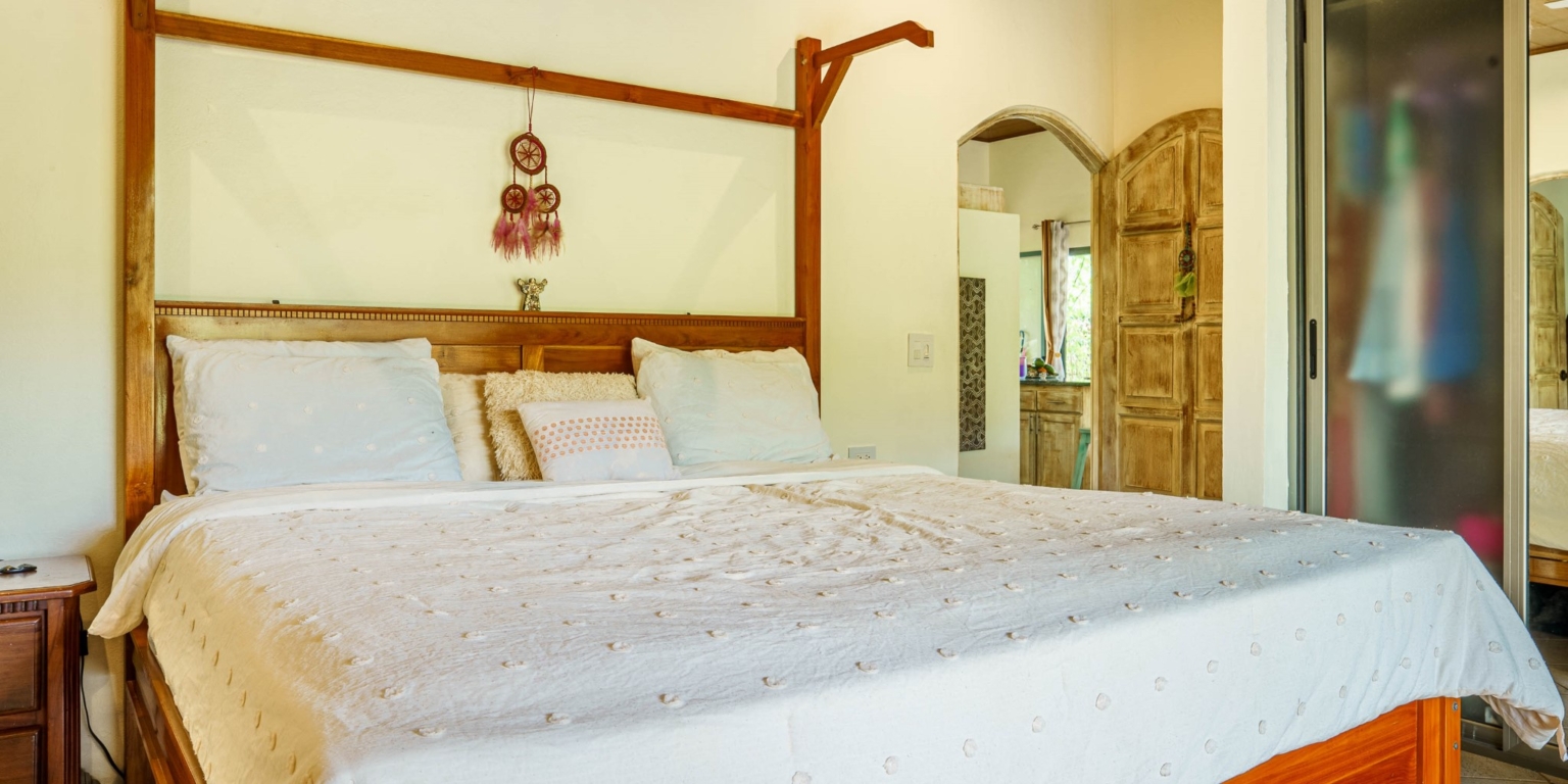 Beautiful 3-Bedroom Home with Cabin, River & Jungle on a 3 Acre Property in Tres Rios Costa Rica
