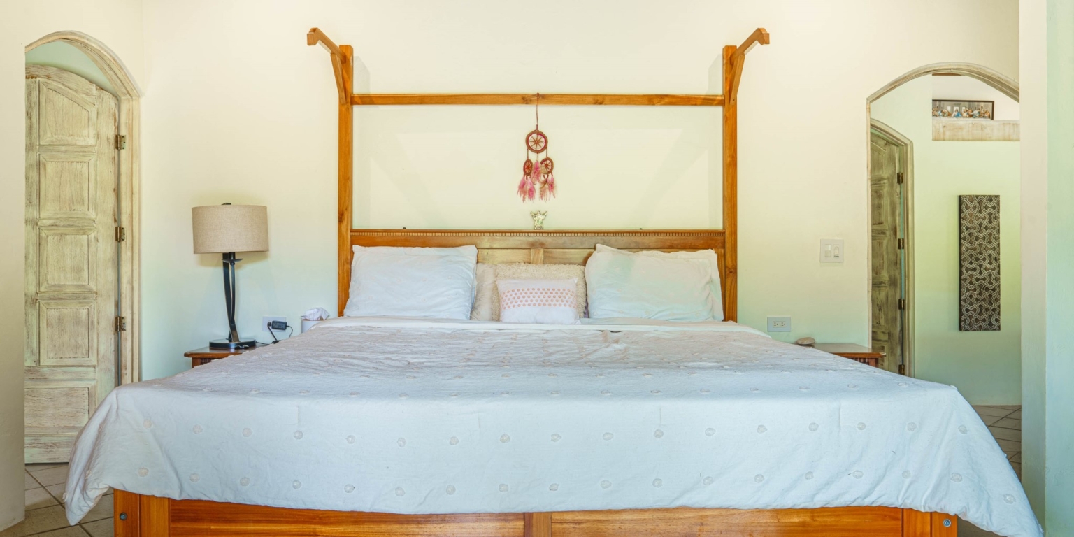 Beautiful 3-Bedroom Home with Cabin, River & Jungle on a 3 Acre Property in Tres Rios Costa Rica