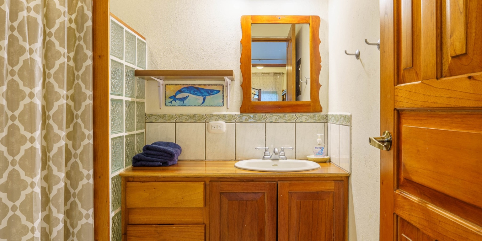 Turn Key, Central Location Casitas & Outstanding Villas in Ojochal Costa Rica Turn Key, Central Location Casitas & Outstanding Villas in Ojochal Costa Rica