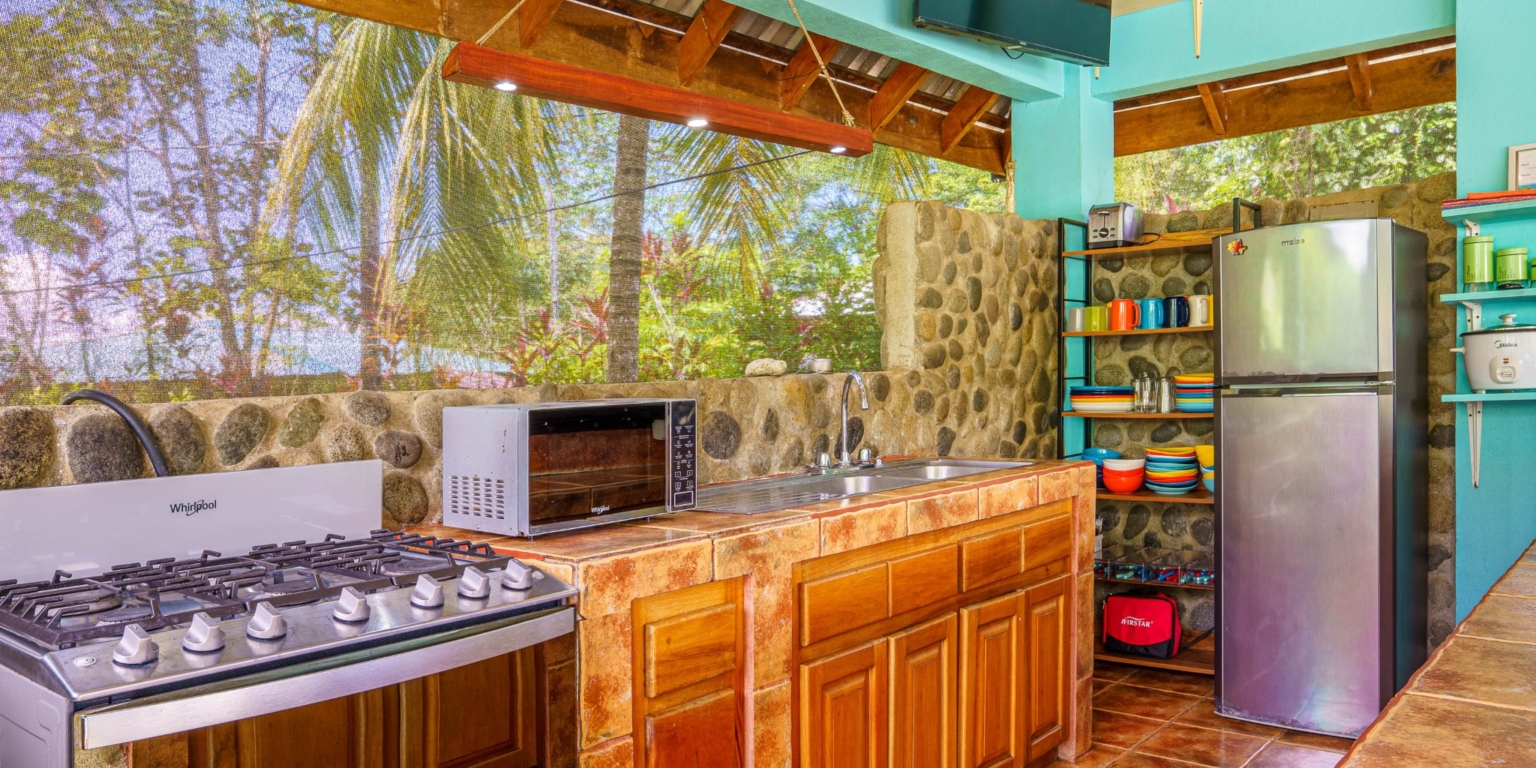 Turn Key, Central Location Casitas & Outstanding Villas in Ojochal Costa Rica Turn Key, Central Location Casitas & Outstanding Villas in Ojochal Costa Rica