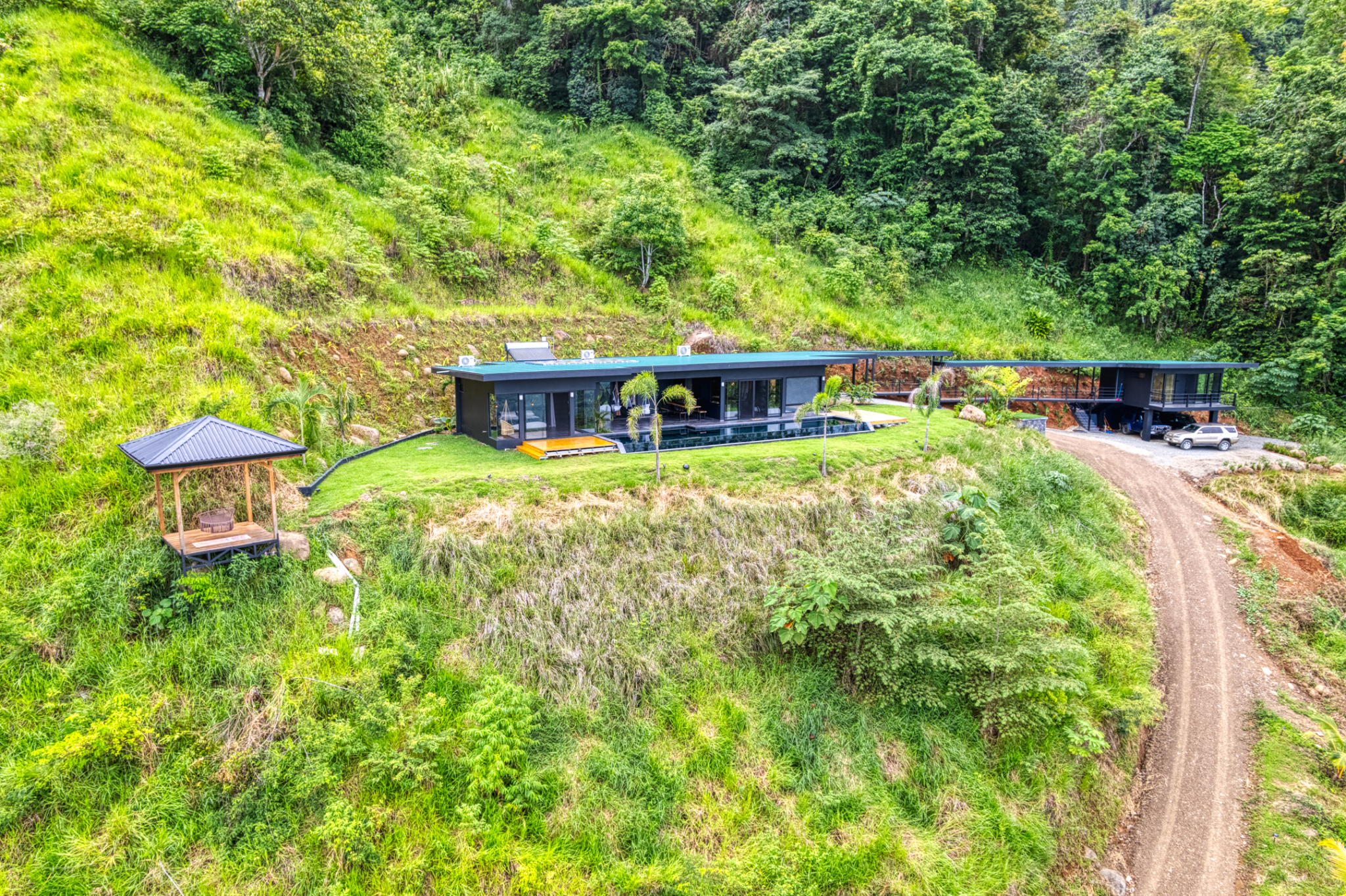 Home-4 Ocean View Estate with Guest House & Pool on 8+ acres in Portalon Costa Rica