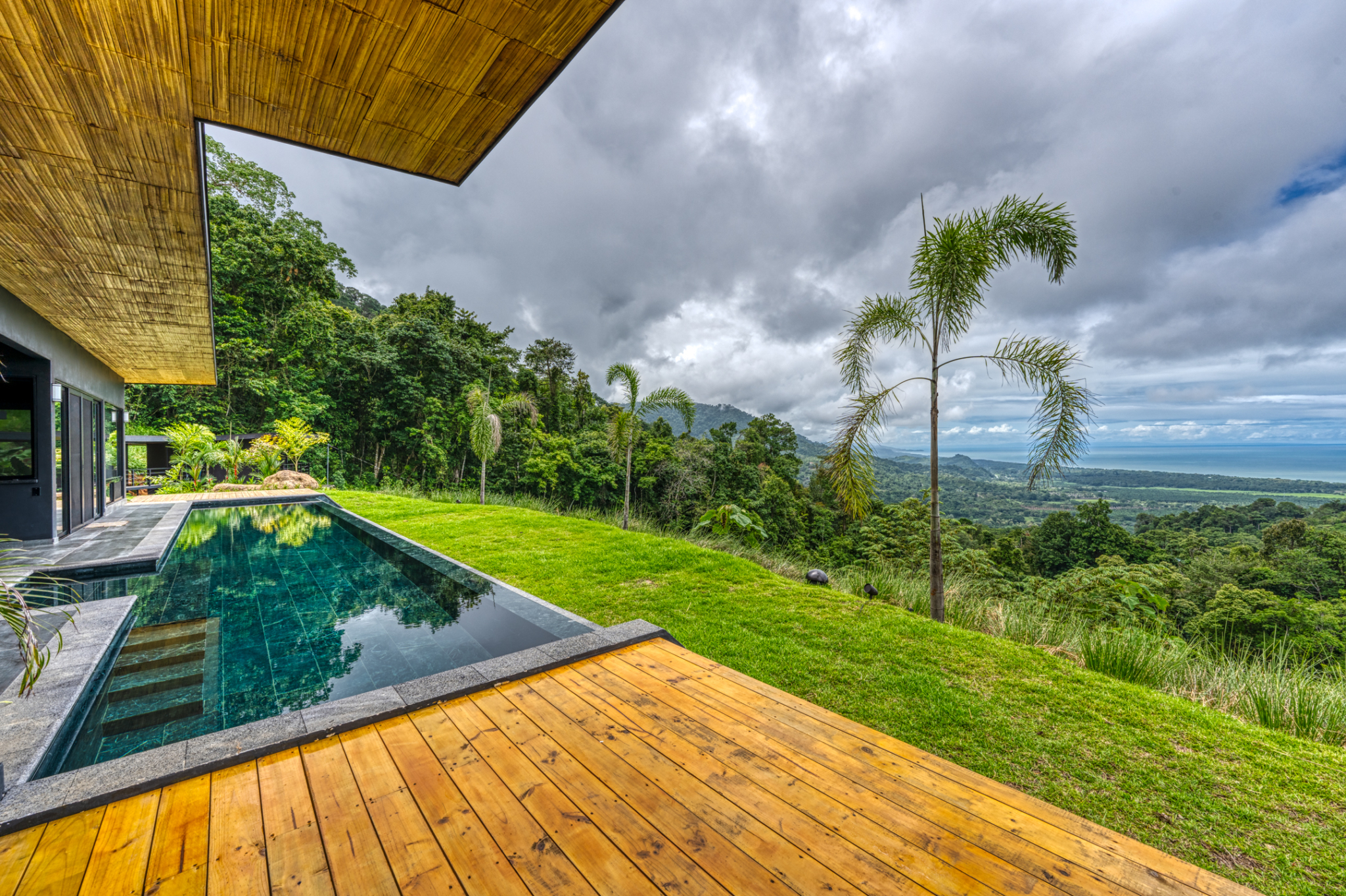 Home-19 Ocean View Estate with Guest House & Pool on 8+ acres in Portalon Costa Rica