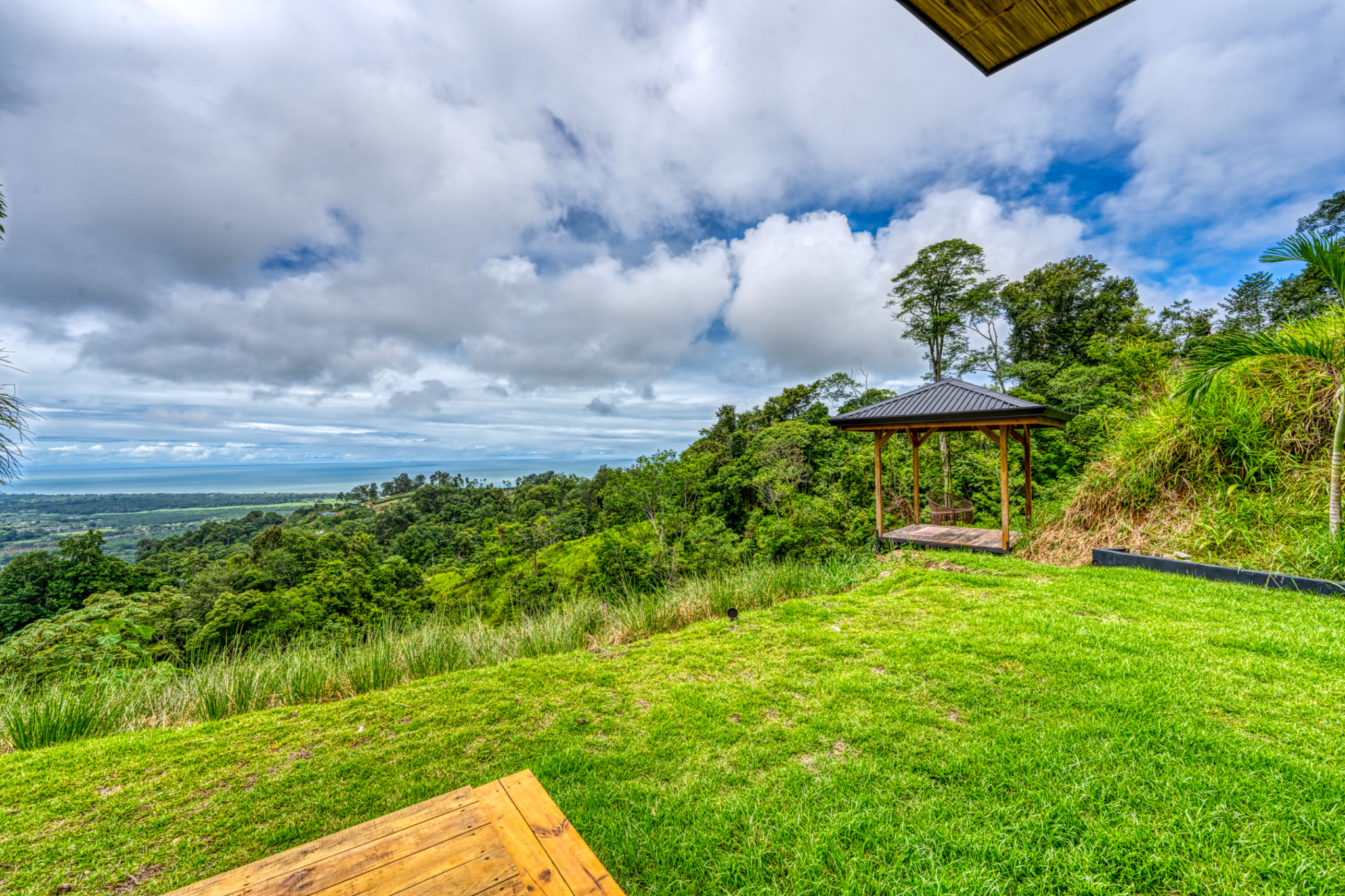 Home-18 Ocean View Estate with Guest House & Pool on 8+ acres in Portalon Costa Rica