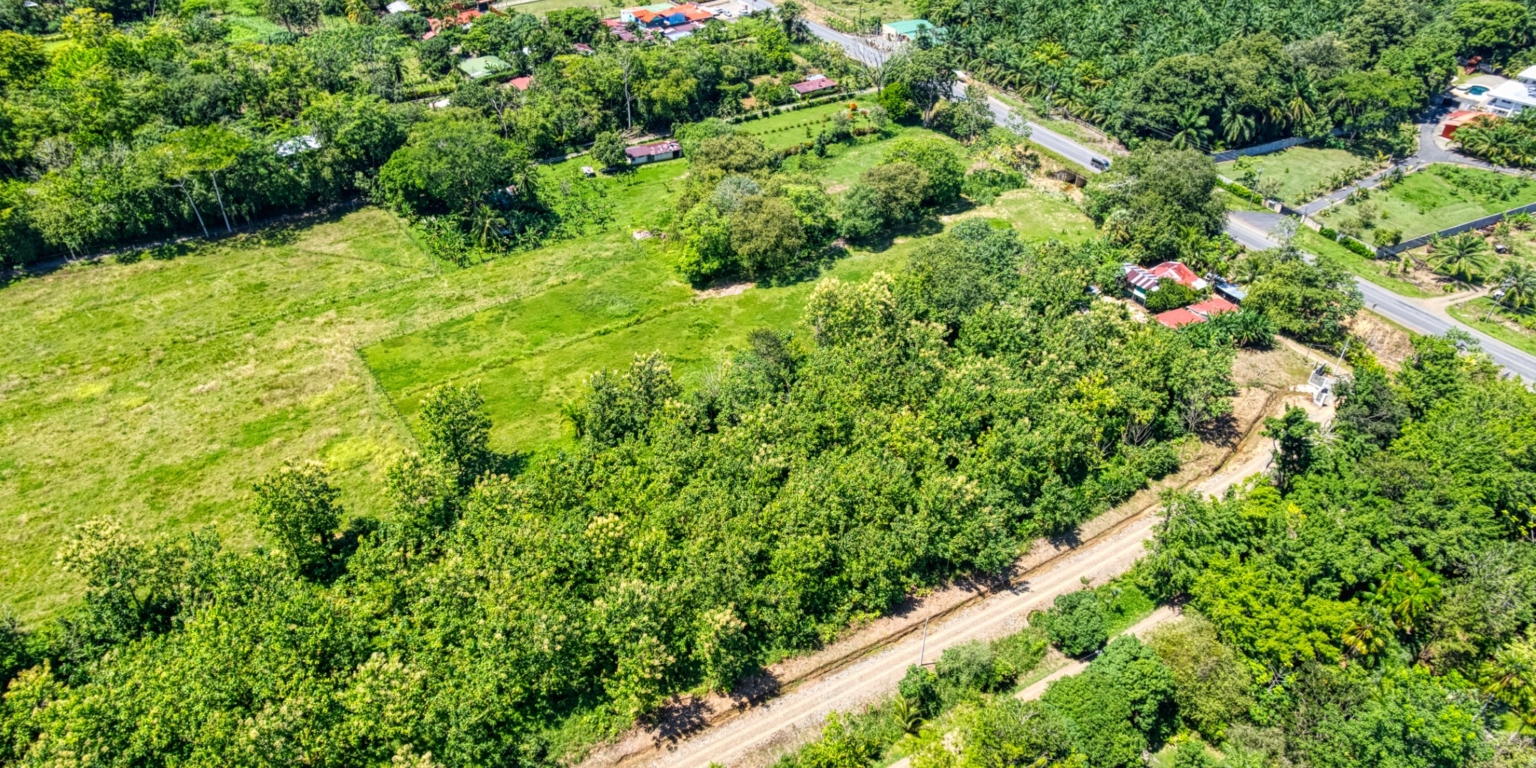 Ocean View Building Lots in the Hills above Matapalo Beach near Dominical Costa Rica