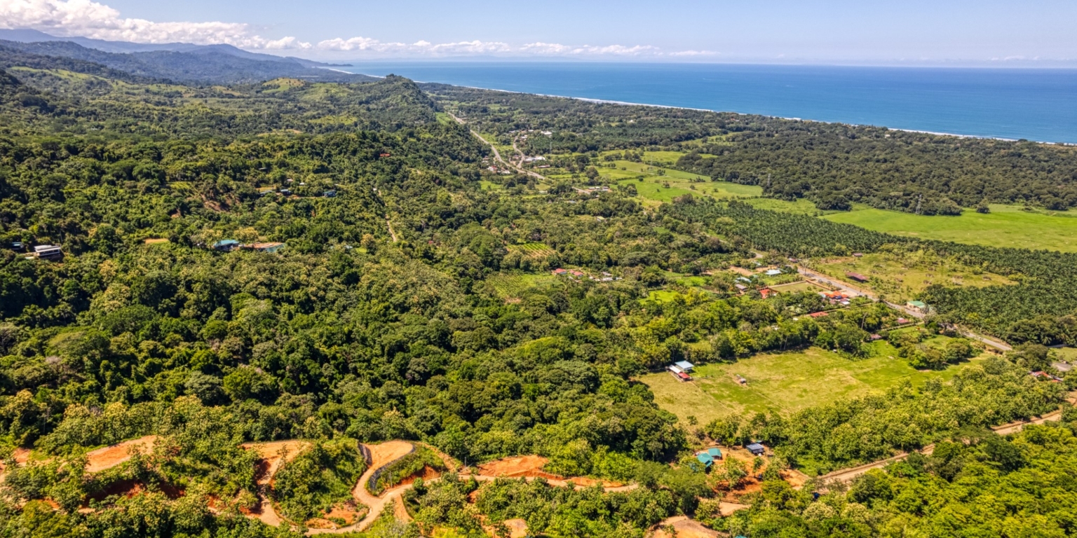 Ocean View Building Lots in the Hills above Matapalo Beach near Dominical Costa Rica
