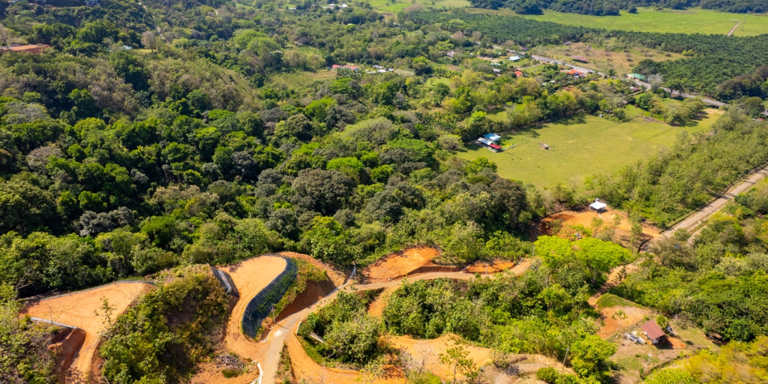 Ocean View Building Lots in the Hills above Matapalo Beach near Dominical Costa Rica