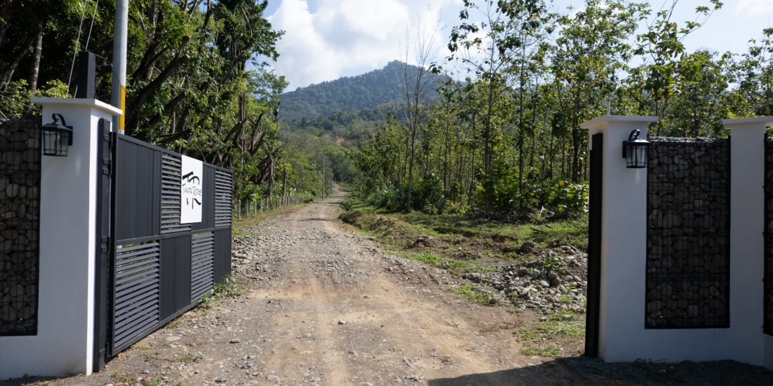 Ocean View Building Lots in the Hills above Matapalo Beach near Dominical Costa Rica
