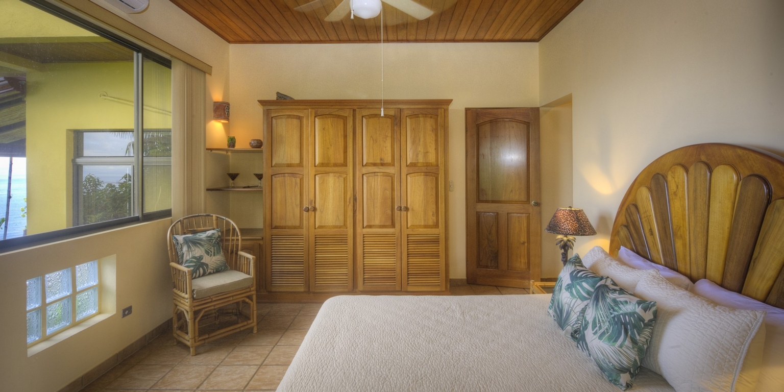 Tropical Resort-Style Ocean View Estate with Pool, 4-Bedroom Home & Guest House in Dominical Costa Rica Tropical Resort-Style Ocean View Estate with Pool, 4-Bedroom Home & Guest House in Dominical Costa Rica