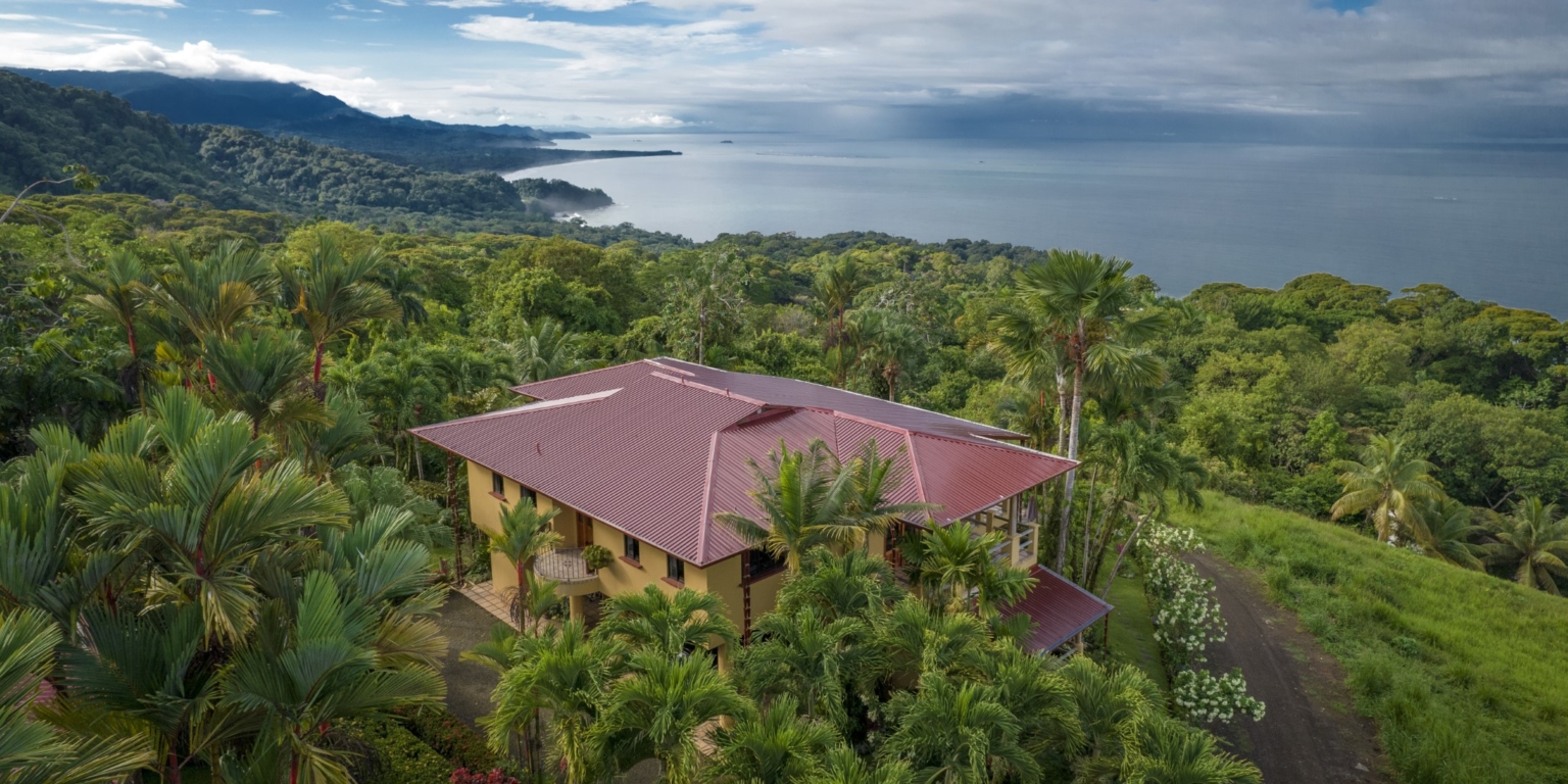 Tropical Resort-Style Ocean View Estate with Pool, 4-Bedroom Home & Guest House in Dominical Costa Rica Tropical Resort-Style Ocean View Estate with Pool, 4-Bedroom Home & Guest House in Dominical Costa Rica