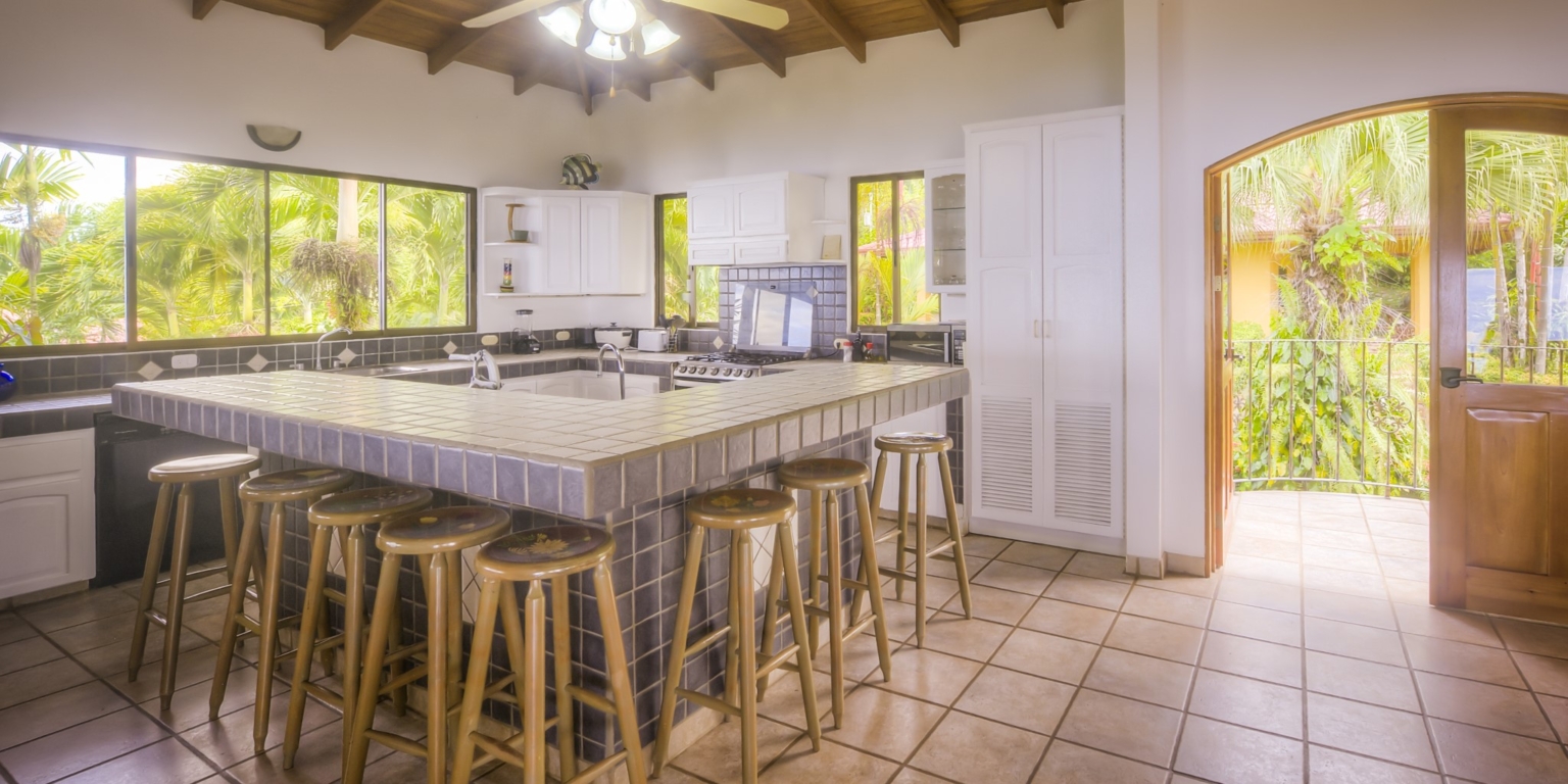 Tropical Resort-Style Ocean View Estate with Pool, 4-Bedroom Home & Guest House in Dominical Costa Rica Tropical Resort-Style Ocean View Estate with Pool, 4-Bedroom Home & Guest House in Dominical Costa Rica