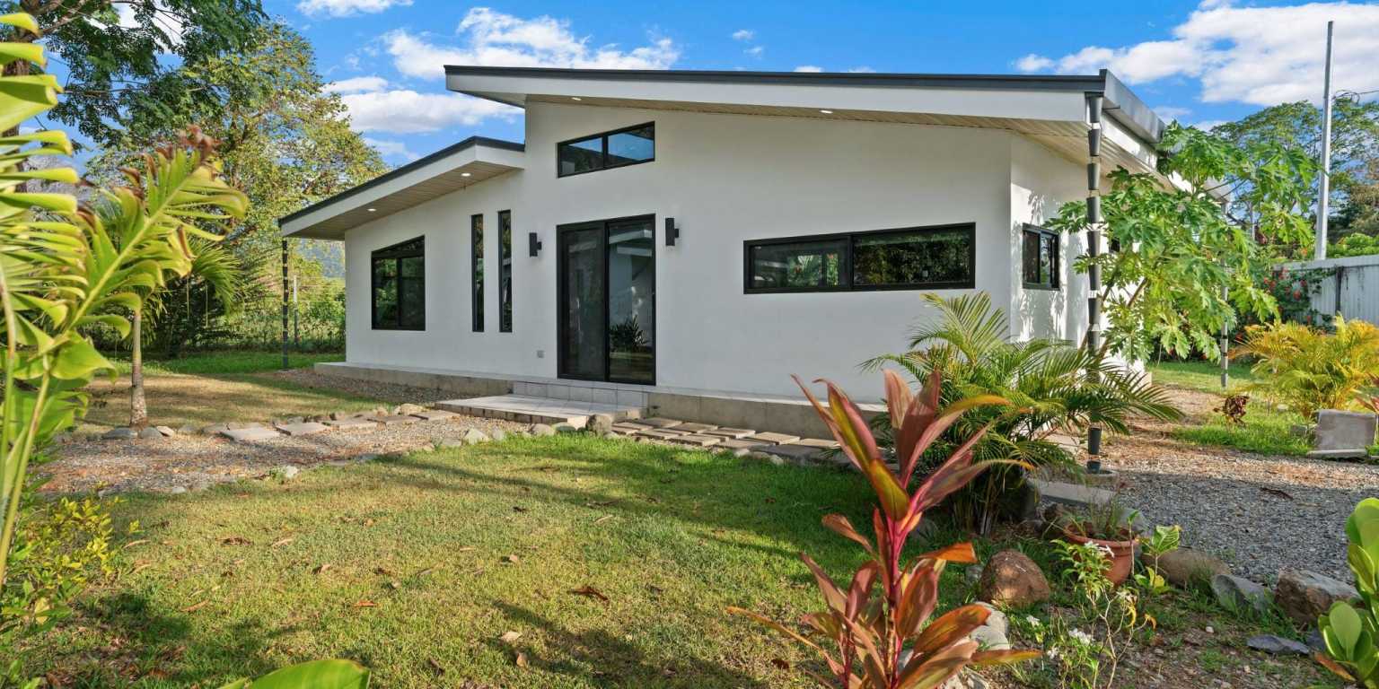 Build Your Dream Business in an Operating 5-Unit Rental Property or Family Compound in Uvita Costa Rica