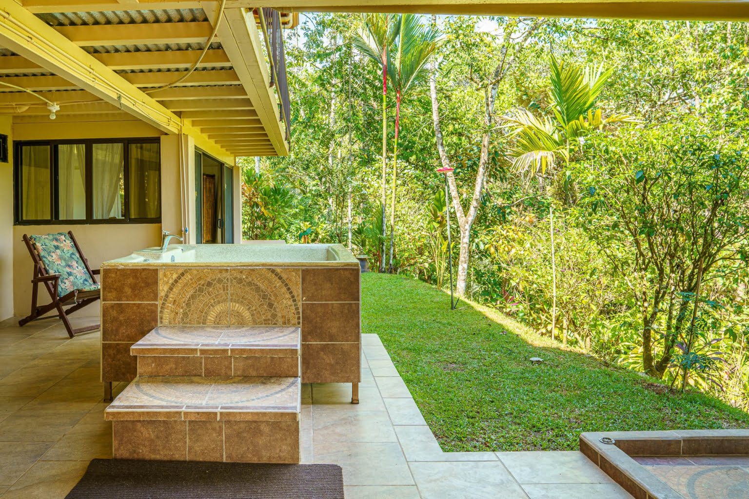 DSC08522-HDR Private Oasis 3-Bedroom Home in a Desirable Neighborhood in Ojochal Costa Rica