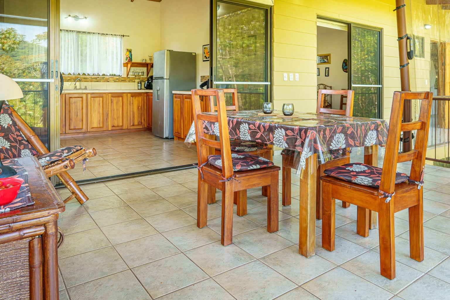 DSC08555-HDR Private Oasis 3-Bedroom Home in a Desirable Neighborhood in Ojochal Costa Rica