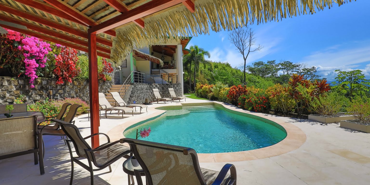 Relaxing & Elegant Beautiful 3-Bedroom Home with Mountain & Ocean Views in Chontales Costa Rica