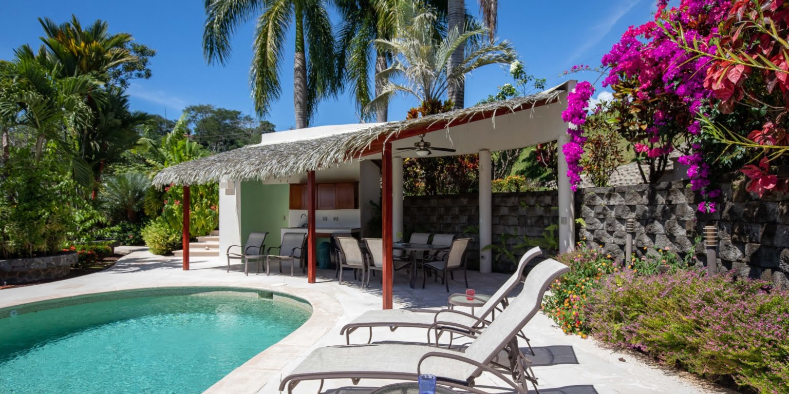 Relaxing & Elegant Beautiful 3-Bedroom Home with Mountain & Ocean Views in Chontales Costa Rica