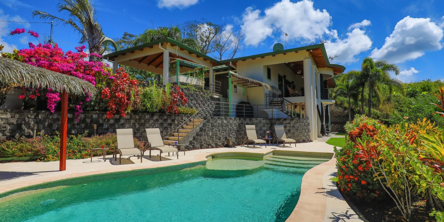 Relaxing & Elegant Beautiful 3-Bedroom Home with Mountain & Ocean Views in Chontales Costa Rica