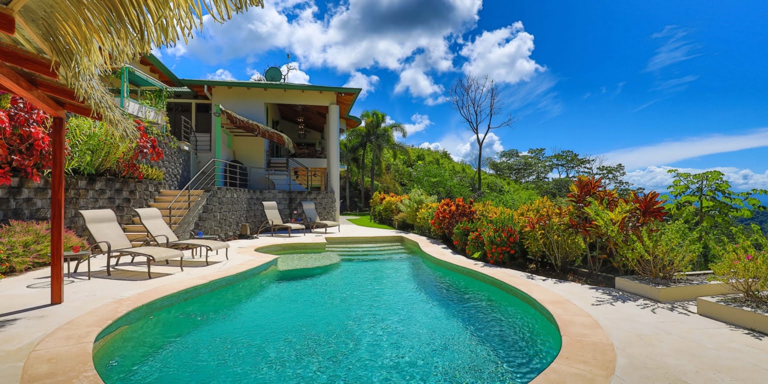 Relaxing & Elegant Beautiful 3-Bedroom Home with Mountain & Ocean Views in Chontales Costa Rica