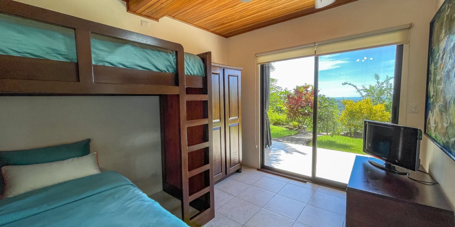 Relaxing & Elegant Beautiful 3-Bedroom Home with Mountain & Ocean Views in Chontales Costa Rica