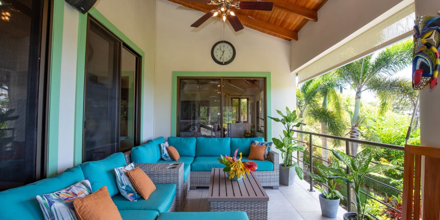 Relaxing & Elegant Beautiful 3-Bedroom Home with Mountain & Ocean Views in Chontales Costa Rica