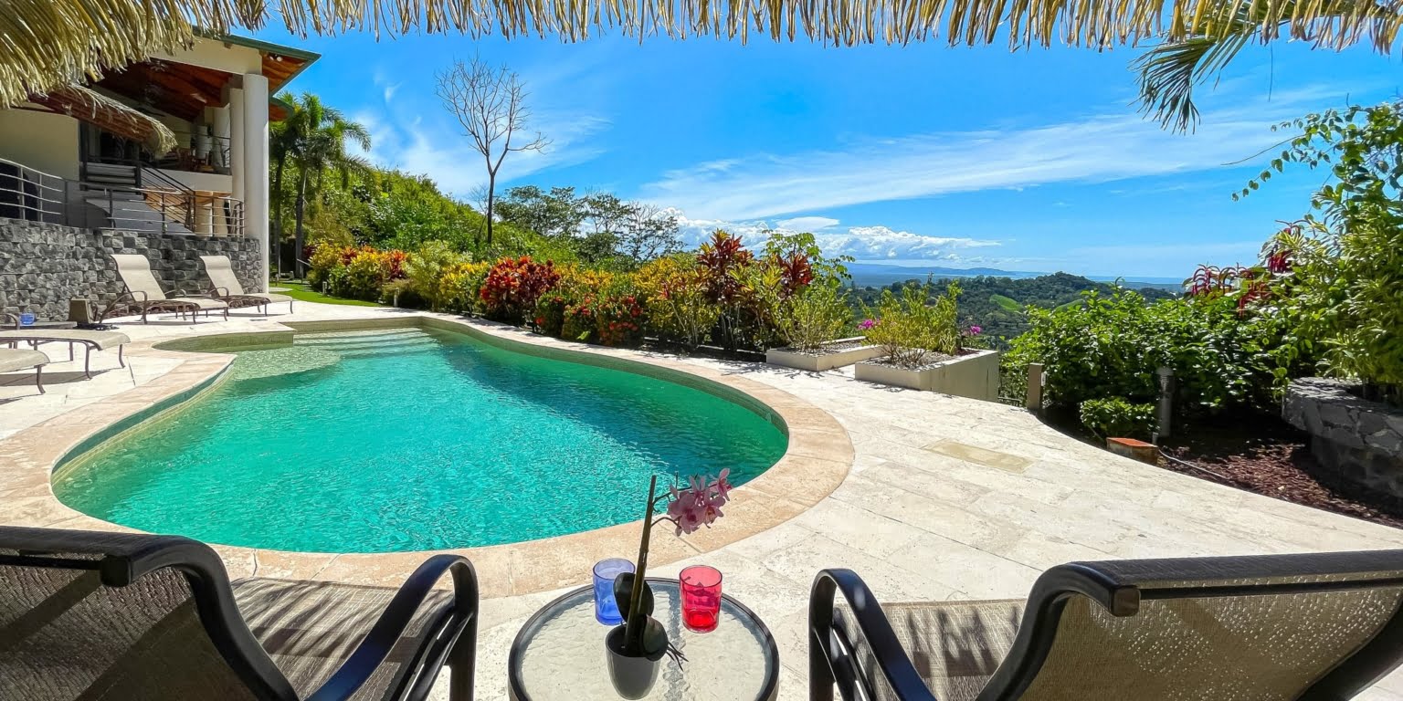 Beautiful 3-Bedroom Home with Mountain & Ocean Views in Chontales Costa Rica