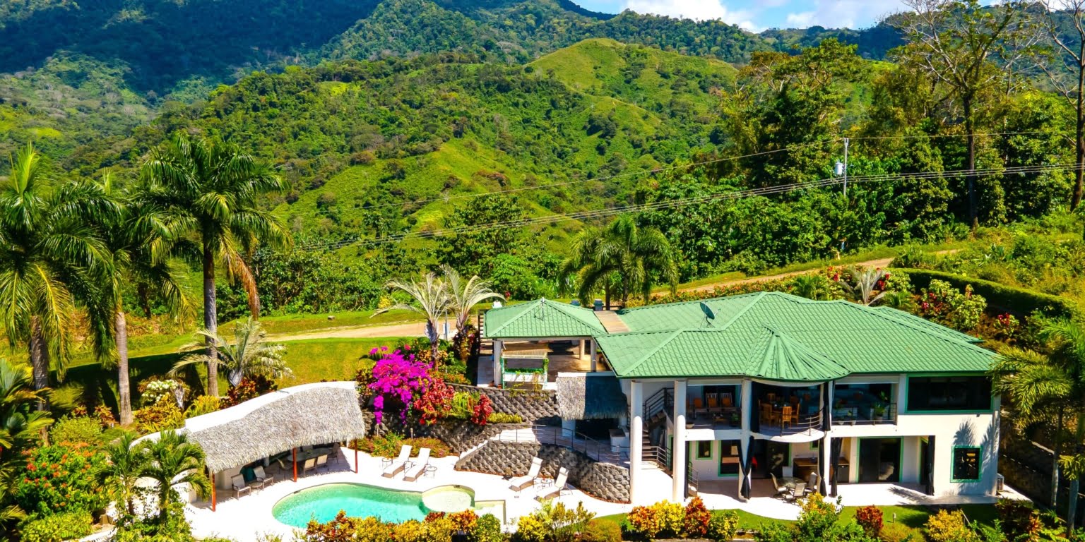 Beautiful 3-Bedroom Home with Mountain & Ocean Views in Chontales Costa Rica