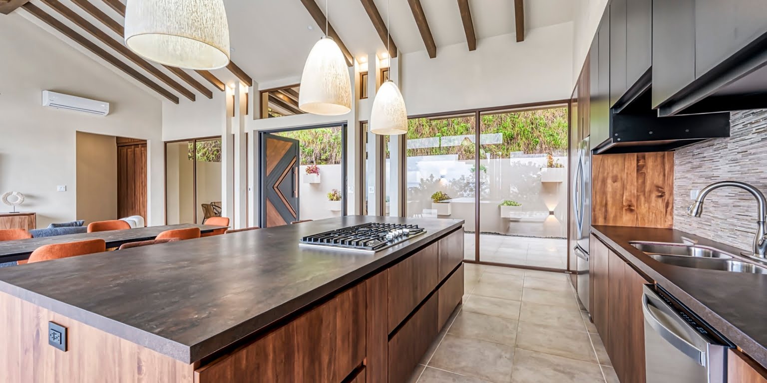 Stunning Brand New Luxury Ocean View 3-Bedroom Home with High-End Finishes in Ojochal Costa Rica Stunning Brand New Luxury Ocean View 3-Bedroom Home with High-End Finishes in Ojochal Costa Rica