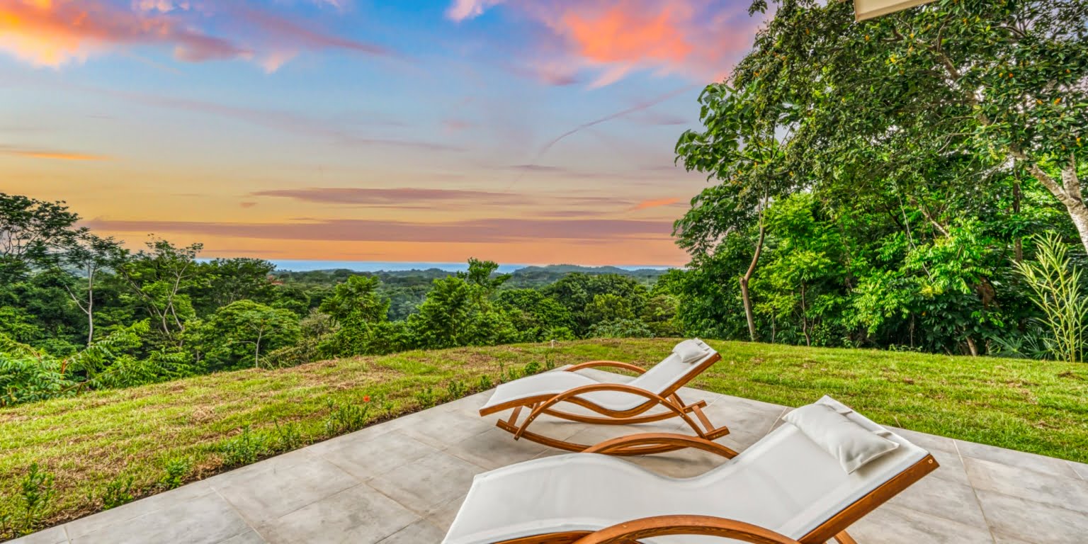 Stunning Brand New Luxury Ocean View 3-Bedroom Home with High-End Finishes in Ojochal Costa Rica Stunning Brand New Luxury Ocean View 3-Bedroom Home with High-End Finishes in Ojochal Costa Rica