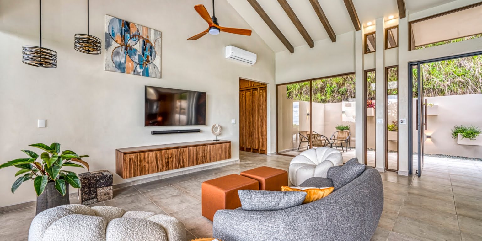 Stunning Brand New Luxury Ocean View 3-Bedroom Home with High-End Finishes in Ojochal Costa Rica Stunning Brand New Luxury Ocean View 3-Bedroom Home with High-End Finishes in Ojochal Costa Rica