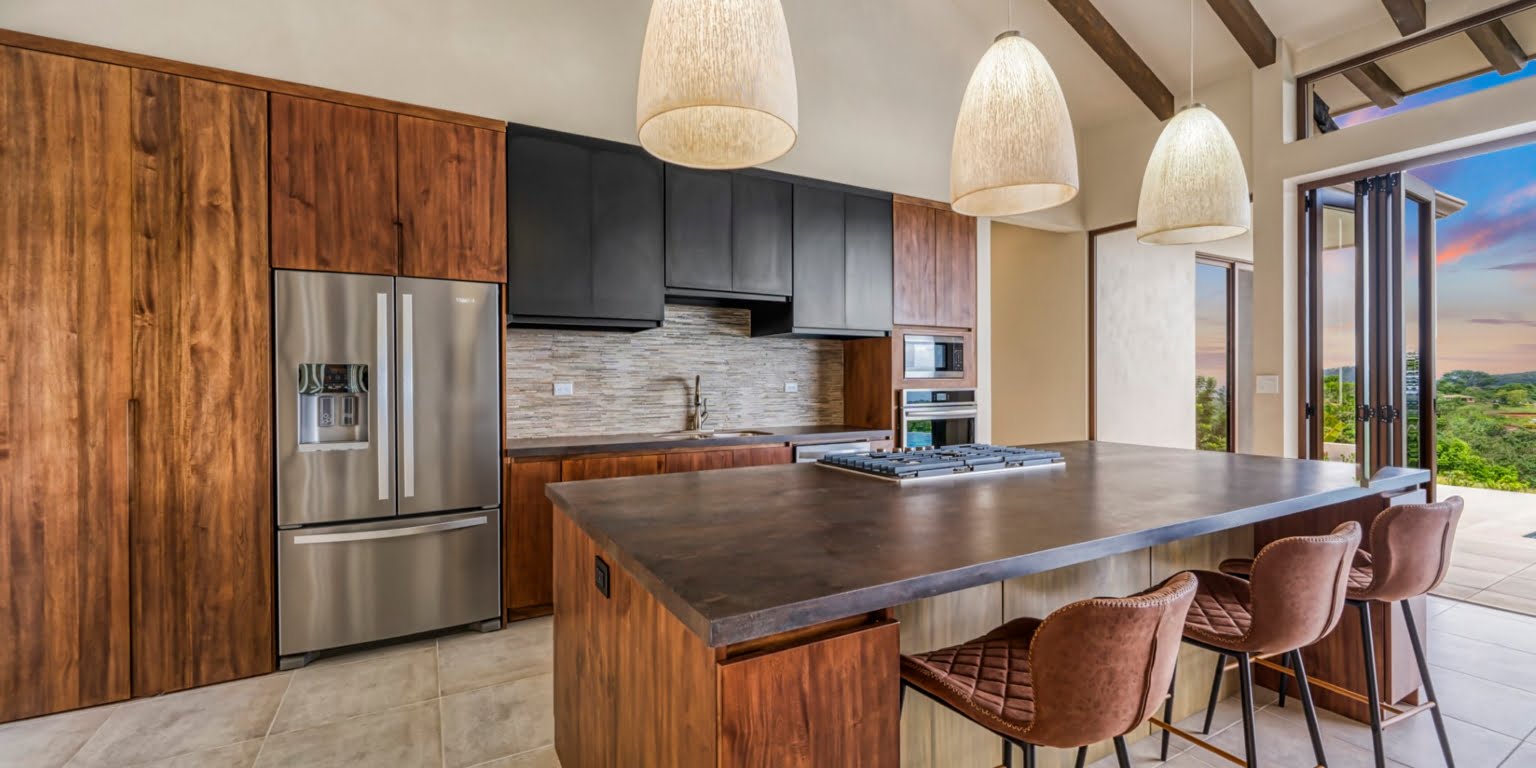 Stunning Brand New Luxury Ocean View 3-Bedroom Home with High-End Finishes in Ojochal Costa Rica Stunning Brand New Luxury Ocean View 3-Bedroom Home with High-End Finishes in Ojochal Costa Rica