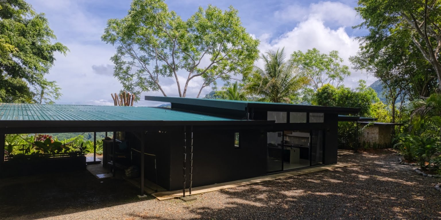 Stunning Brand New Luxury Ocean View 3-Bedroom Home with High-End Finishes in Ojochal Costa Rica