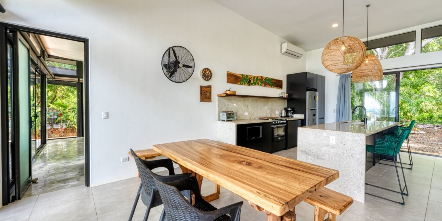 Stunning Brand New Luxury Ocean View 3-Bedroom Home with High-End Finishes in Ojochal Costa Rica