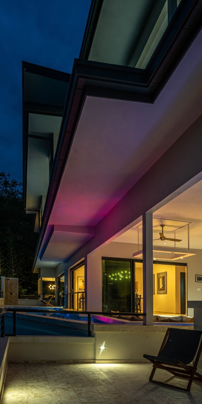 Luxury Ocean View 6-Bedroom Villa as an Exceptional Investment Opportunity